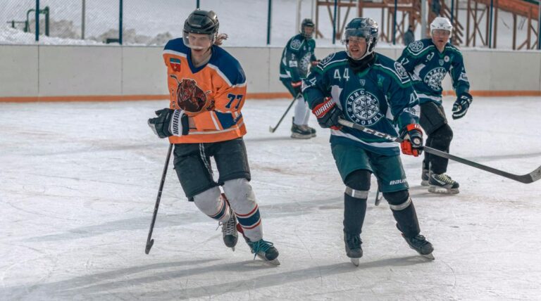 Foxboro Sports Center Ice Rink: Best Place for Hockey Dreams